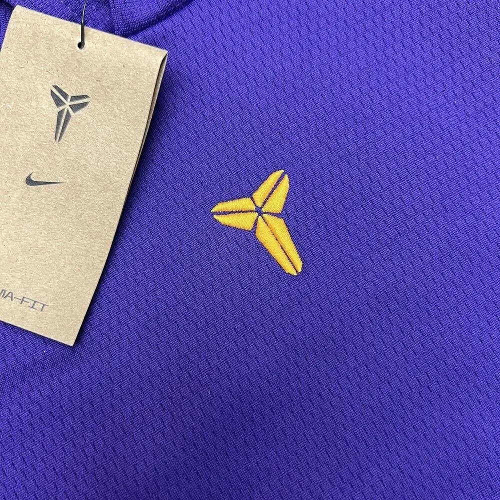 Nike Kobe Hoodie Size Large Big Kids Court Purple Gold Therma Fit Pullover $52